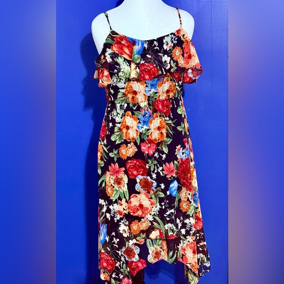 Sophia Christina Vibrant Floral Design with Green and Black Size-12 - Picture 8 of 8